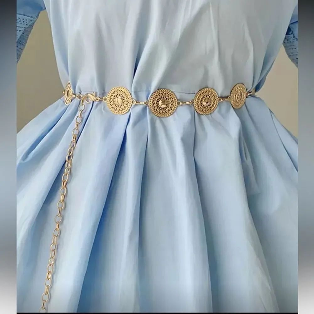 Elegant Gold Chain Belt R120